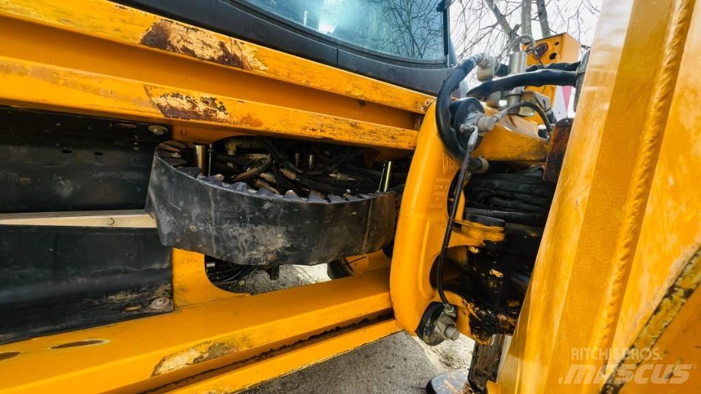 JCB 4 CX 反铲装载机