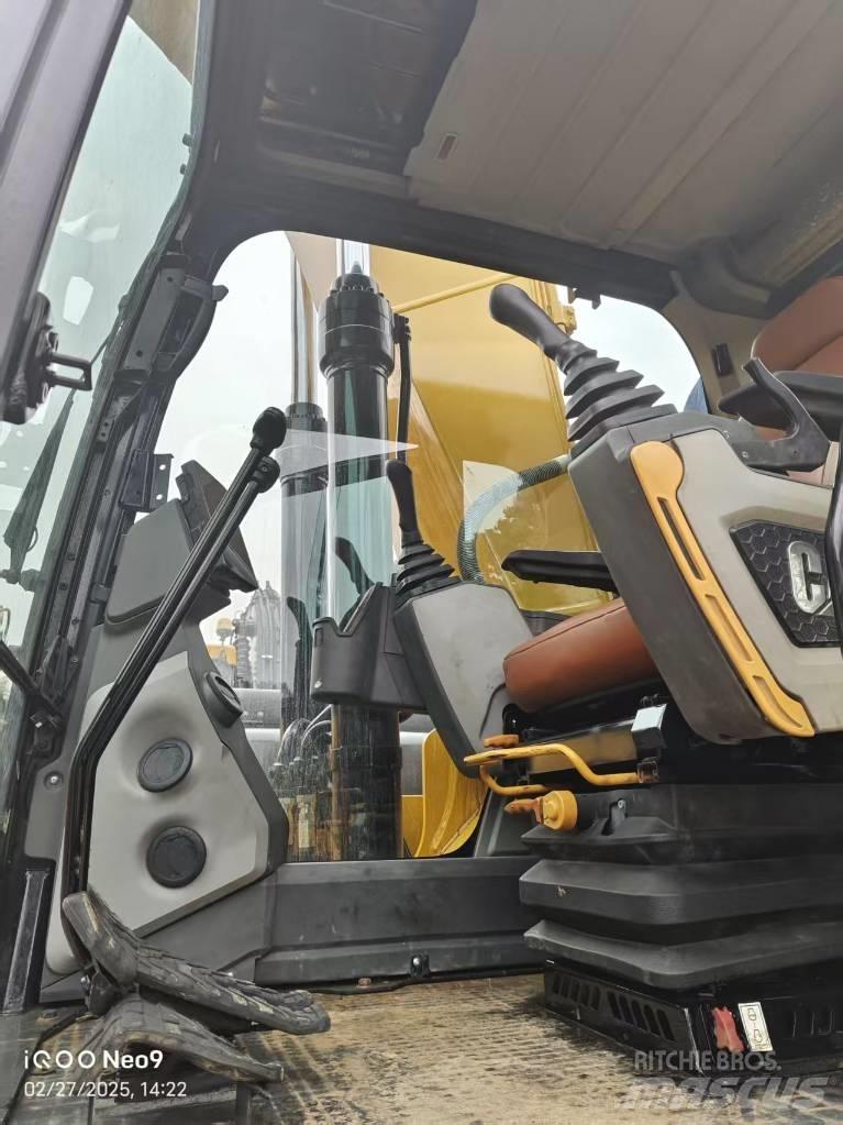 CAT 320 GC 履带挖掘机