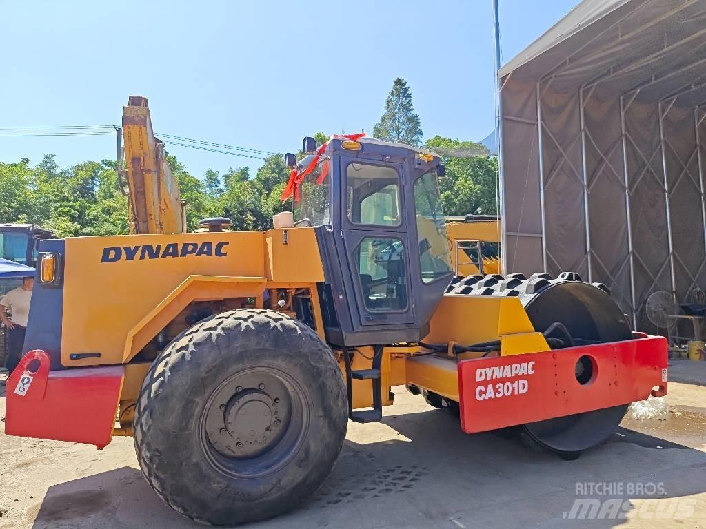 Dynapac CA 301 D 单轮压路机