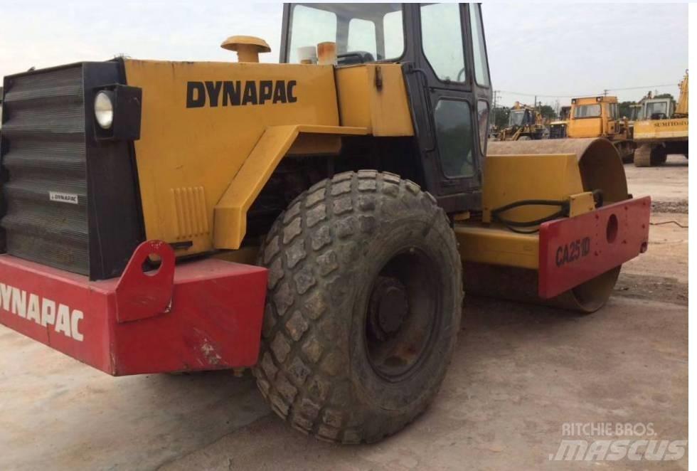 Dynapac CA 251 D 单轮压路机