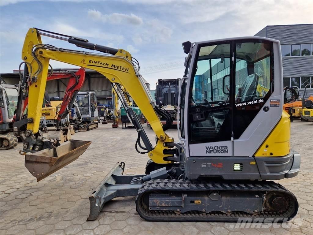 Neuson ET42 小型挖掘机