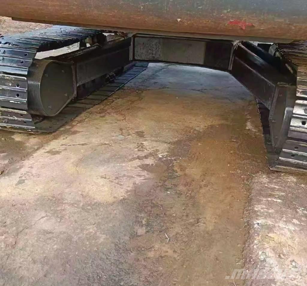 Komatsu PC 56-7 小型挖掘机