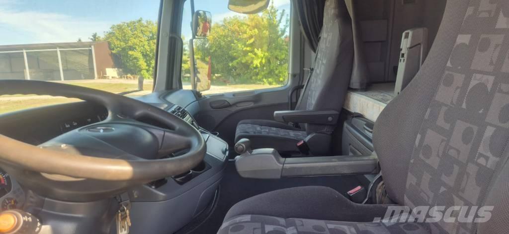 Mercedes-Benz Actros 林业运输车