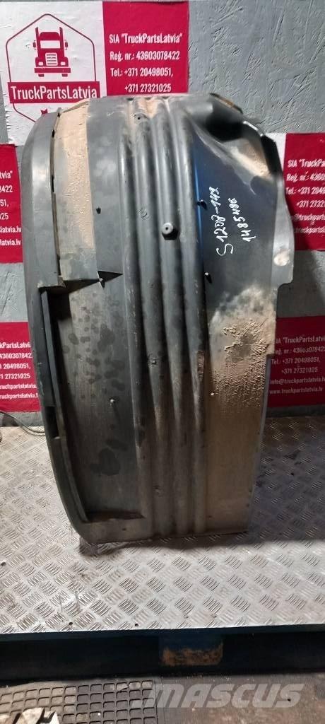 Scania 94 D.  1485486 驾驶室与内部