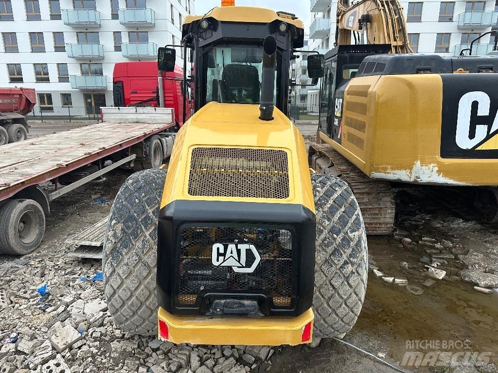 CAT CS 12 GC 单轮压路机