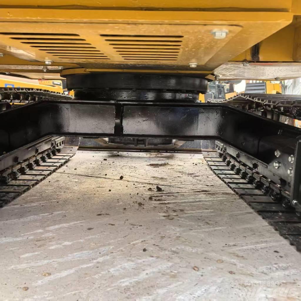 CAT 305.5 E 2 小型挖掘机