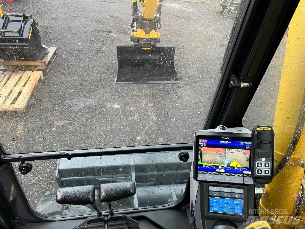 Komatsu PC78US-11 中型挖掘机