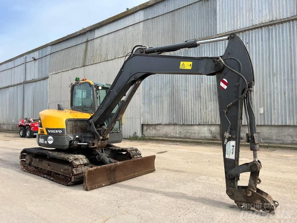 Volvo ECR 88 D 中型挖掘机