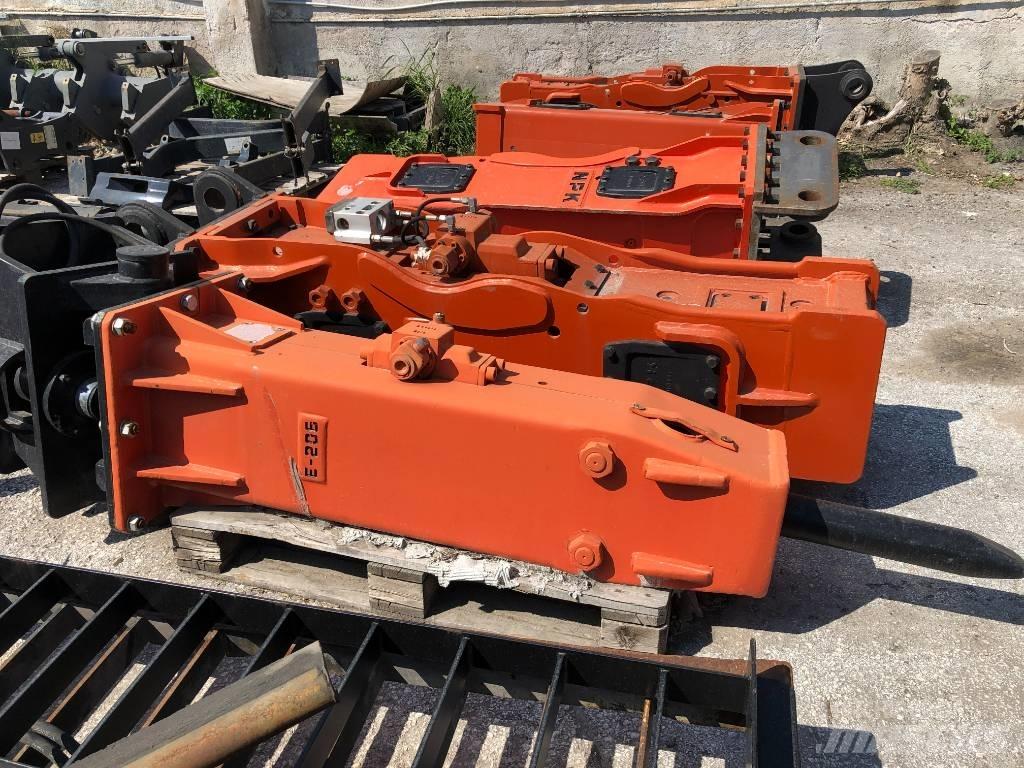 NPK E-206 破碎锤
