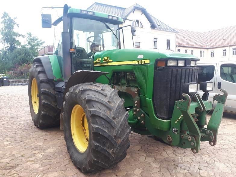 John Deere 8110 拖拉机/农用车