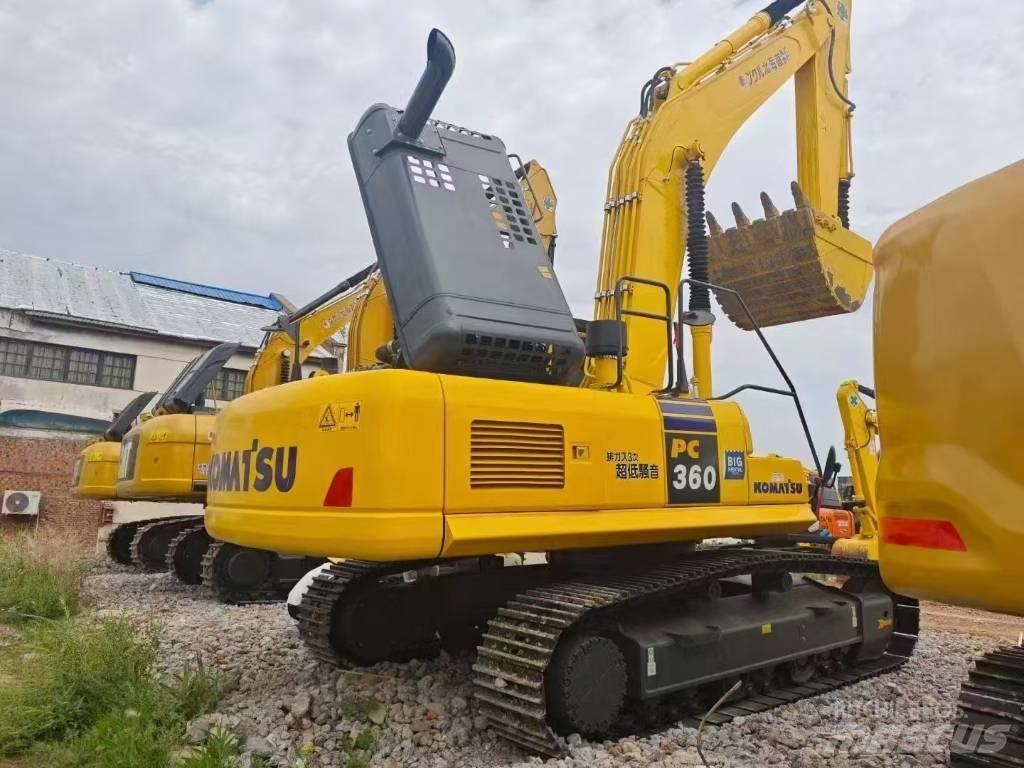 Komatsu 360-8 履带挖掘机