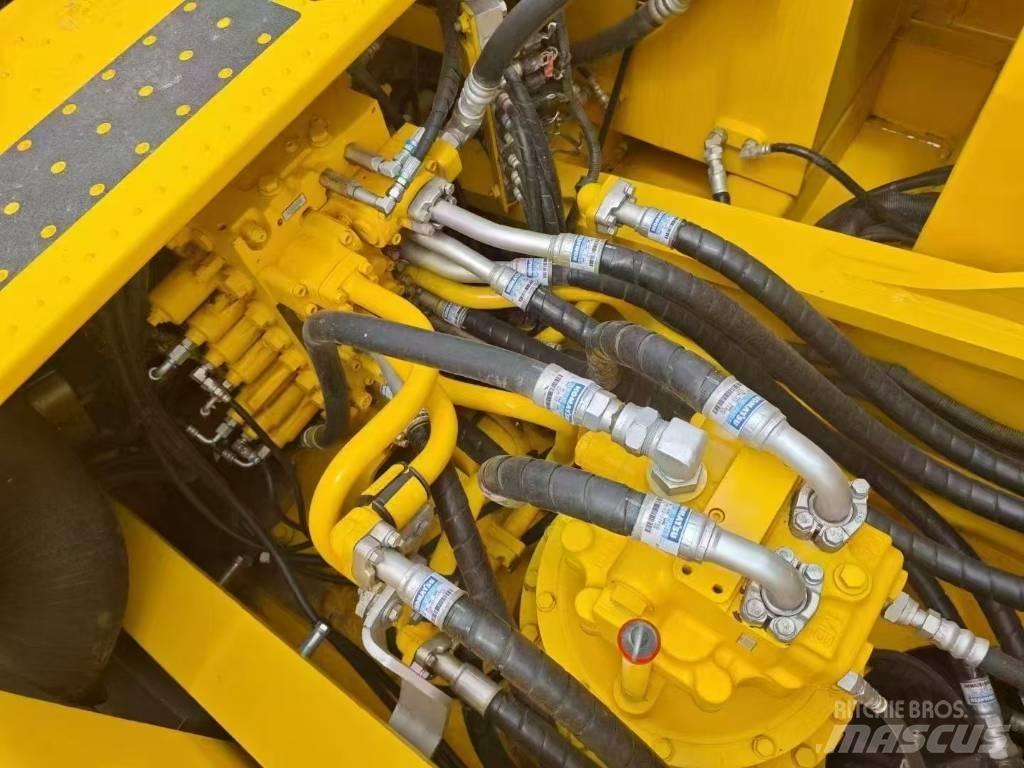 Komatsu 360-8 履带挖掘机