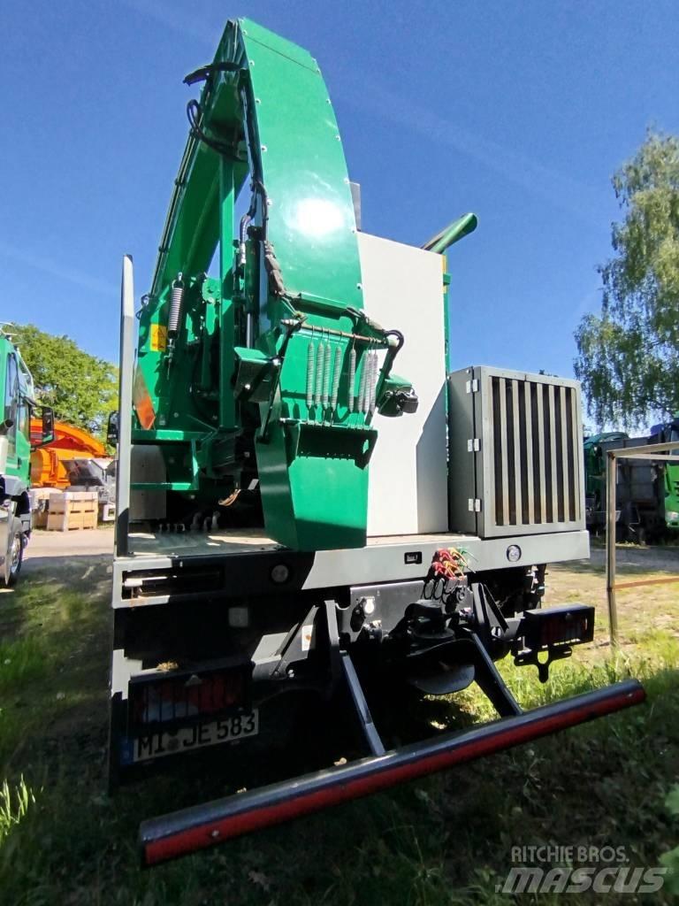 JENZ HEM 583 R-Truck 木材削片机