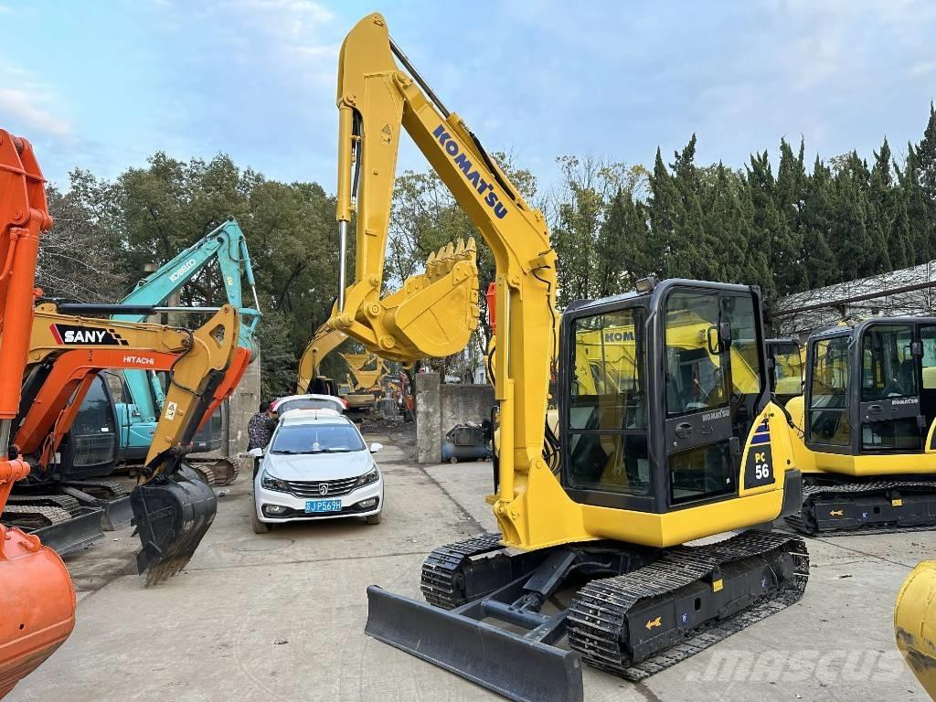 Komatsu PC56-7 小型挖掘机