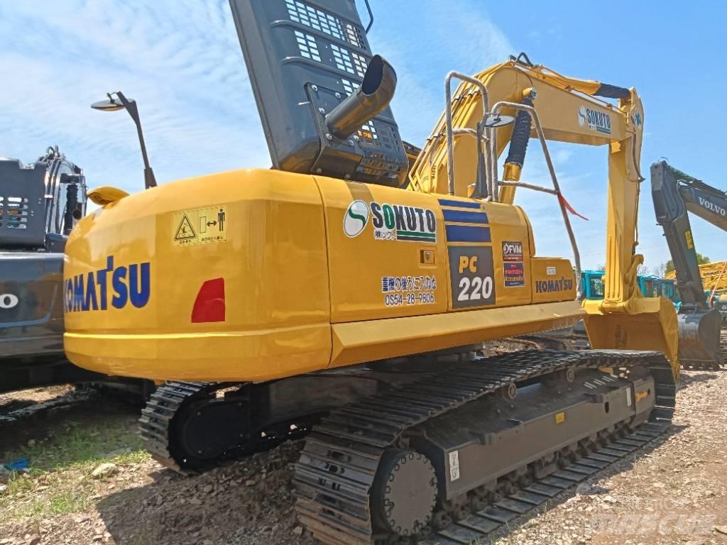Komatsu PC 220-8 履带挖掘机