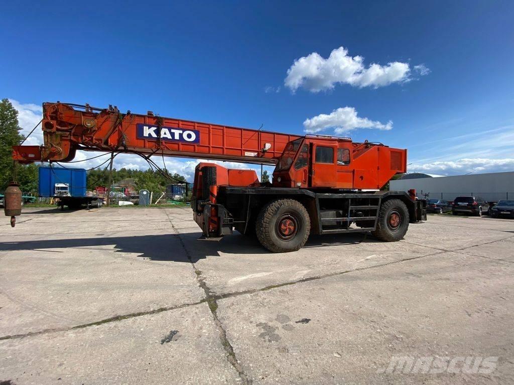 Kato KR 500 越野轮胎起重机︳越野吊︳越野起重机︳移动式起重机
