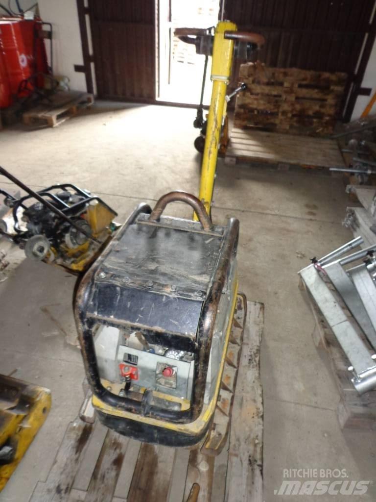 Wacker DPU4045H 平板夯
