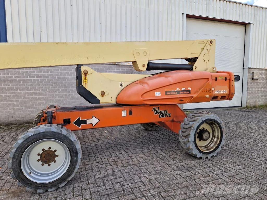 JLG E600 曲臂高空工作平台