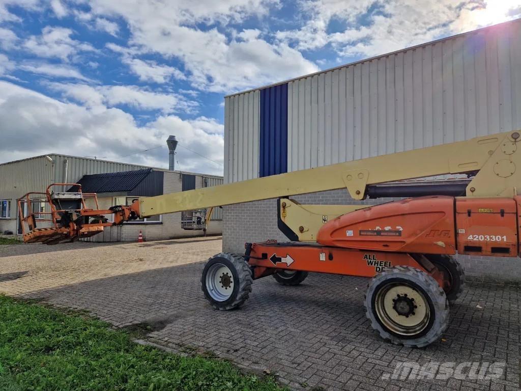 JLG E600 曲臂高空工作平台