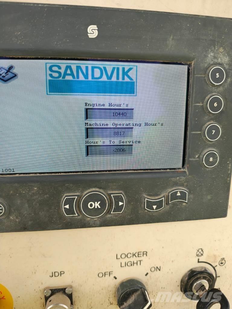 Sandvik QJ 341 移动式破碎机