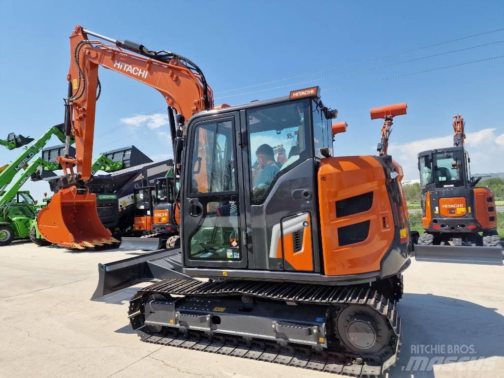 Hitachi ZX95-7 中型挖掘机
