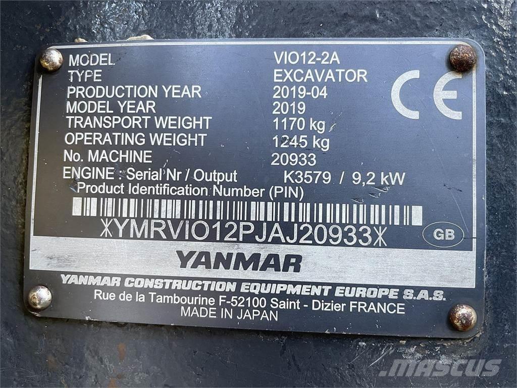 Yanmar VIO12 轮式挖掘机