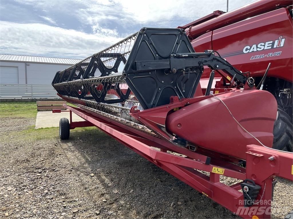 Case IH AF 7240 联合收割机