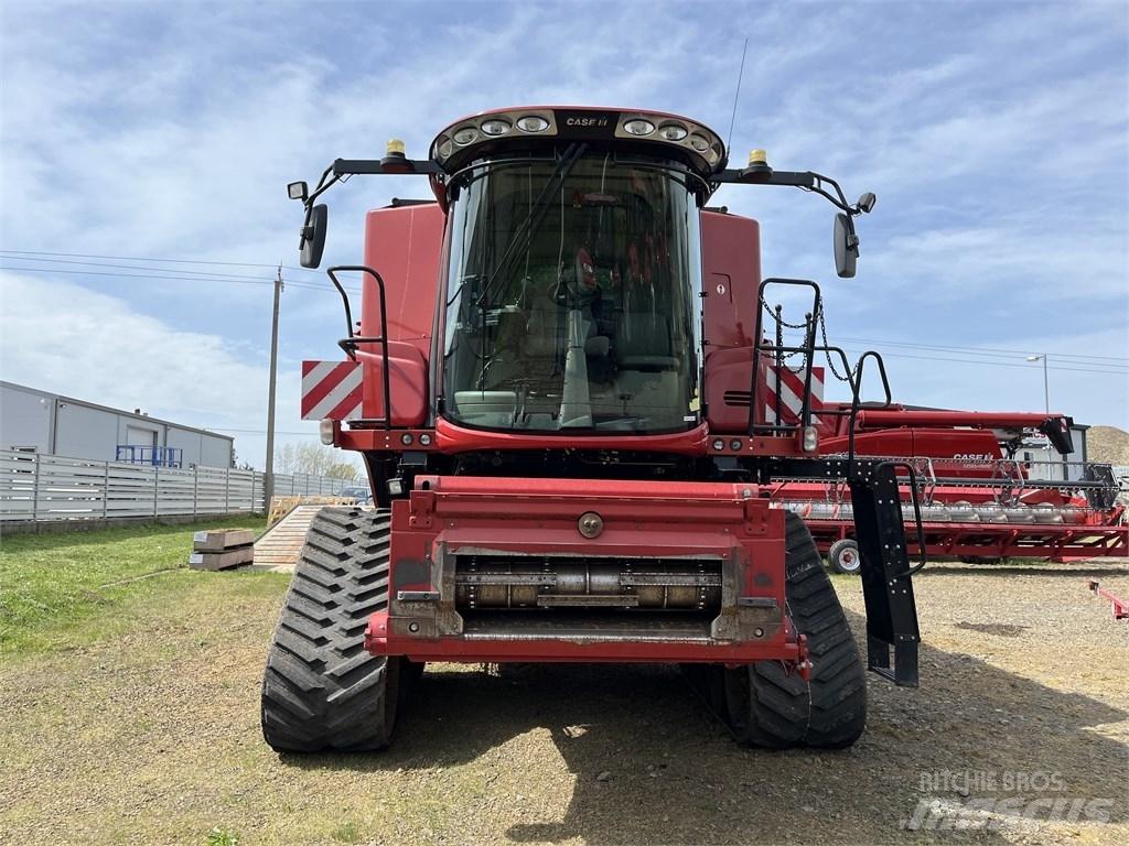 Case IH AF 7240 联合收割机
