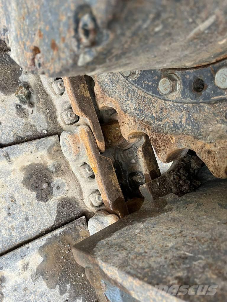 Doosan DX140LCR-7 履带挖掘机