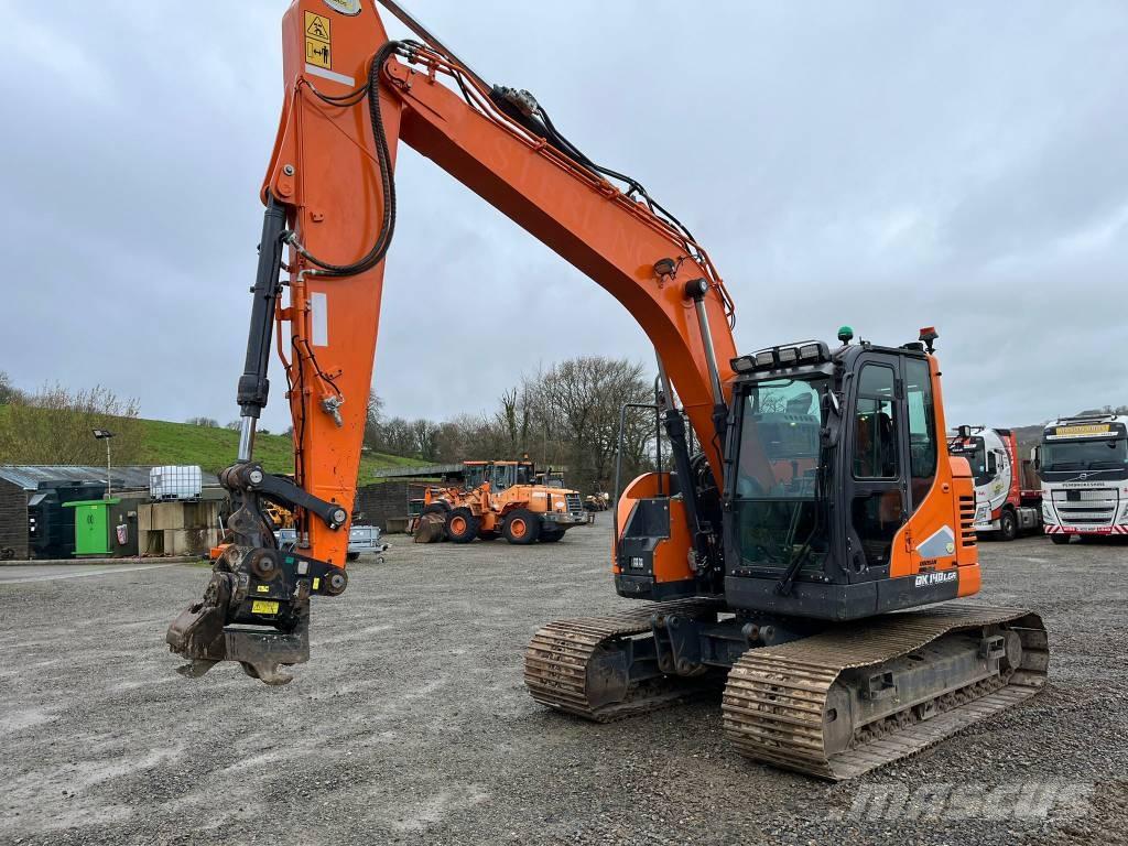 Doosan DX140LCR-7 履带挖掘机
