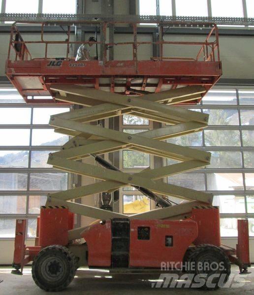 JLG 4394RT, 4x4 剪叉式升降机