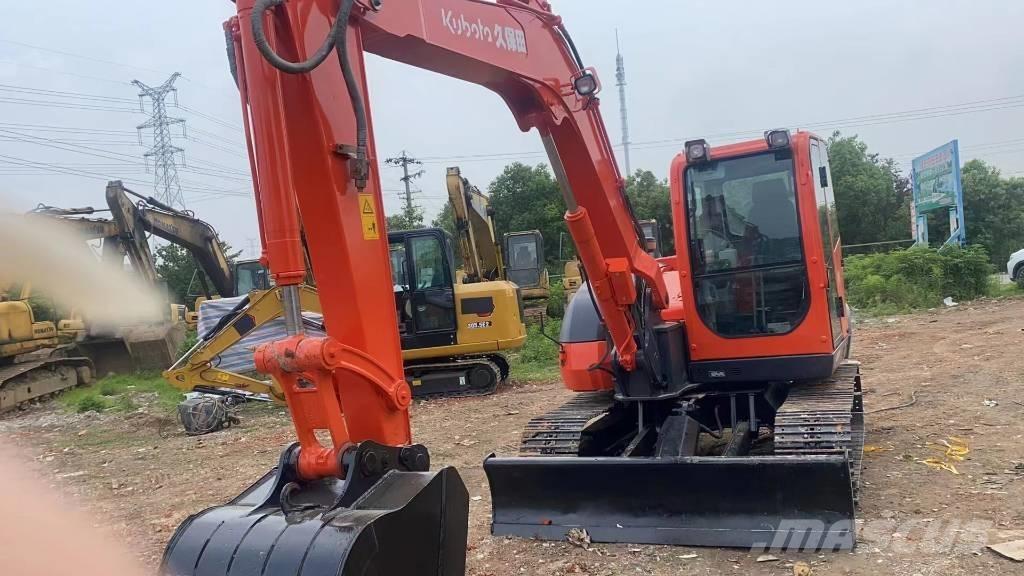 Kubota KX 185-3 中型挖掘机