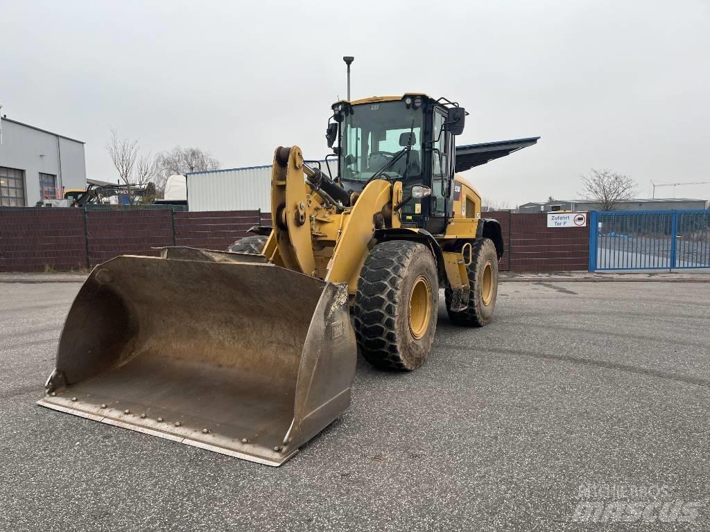 CAT 930M 轮式装载机
