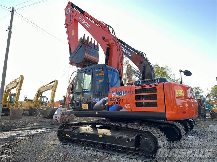 Hitachi ZX 200 履带挖掘机