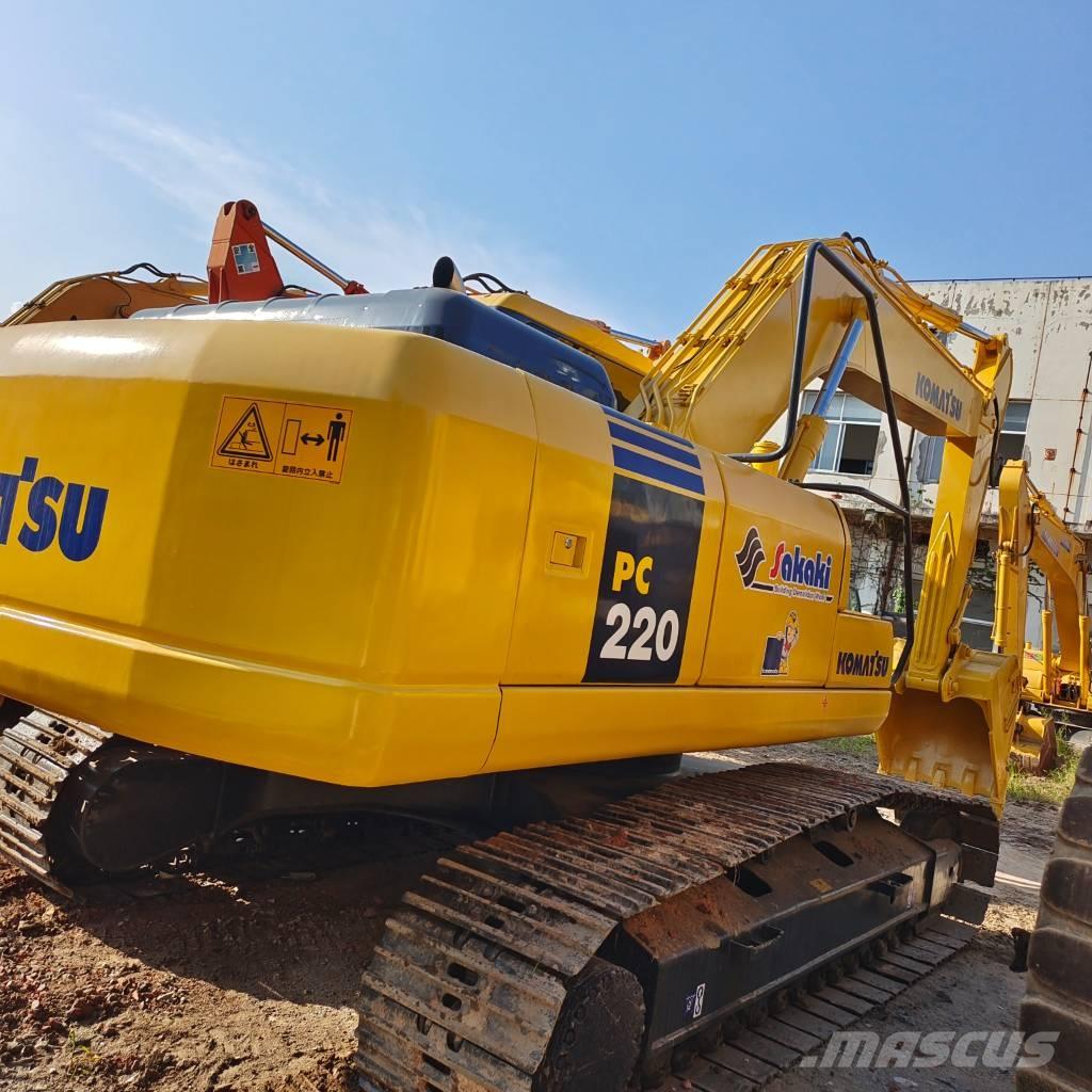 Komatsu PC 220-7 履带挖掘机