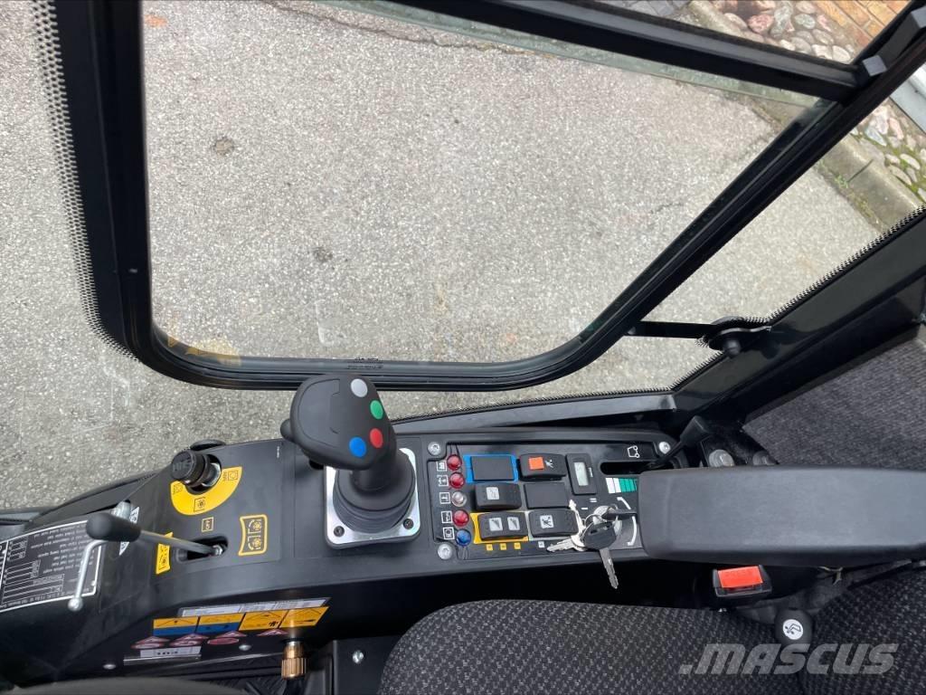  Kārcher MIC 26 工具车