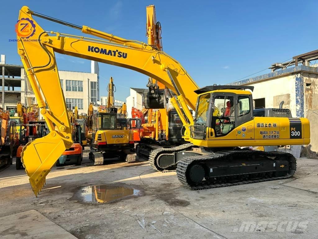 Komatsu PC 300 履带挖掘机