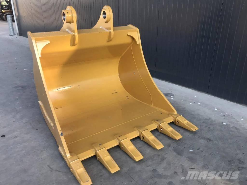 Volvo EC240 挖斗
