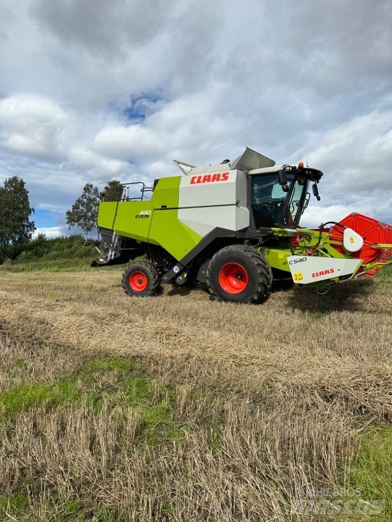 CLAAS Evion 430 联合收割机