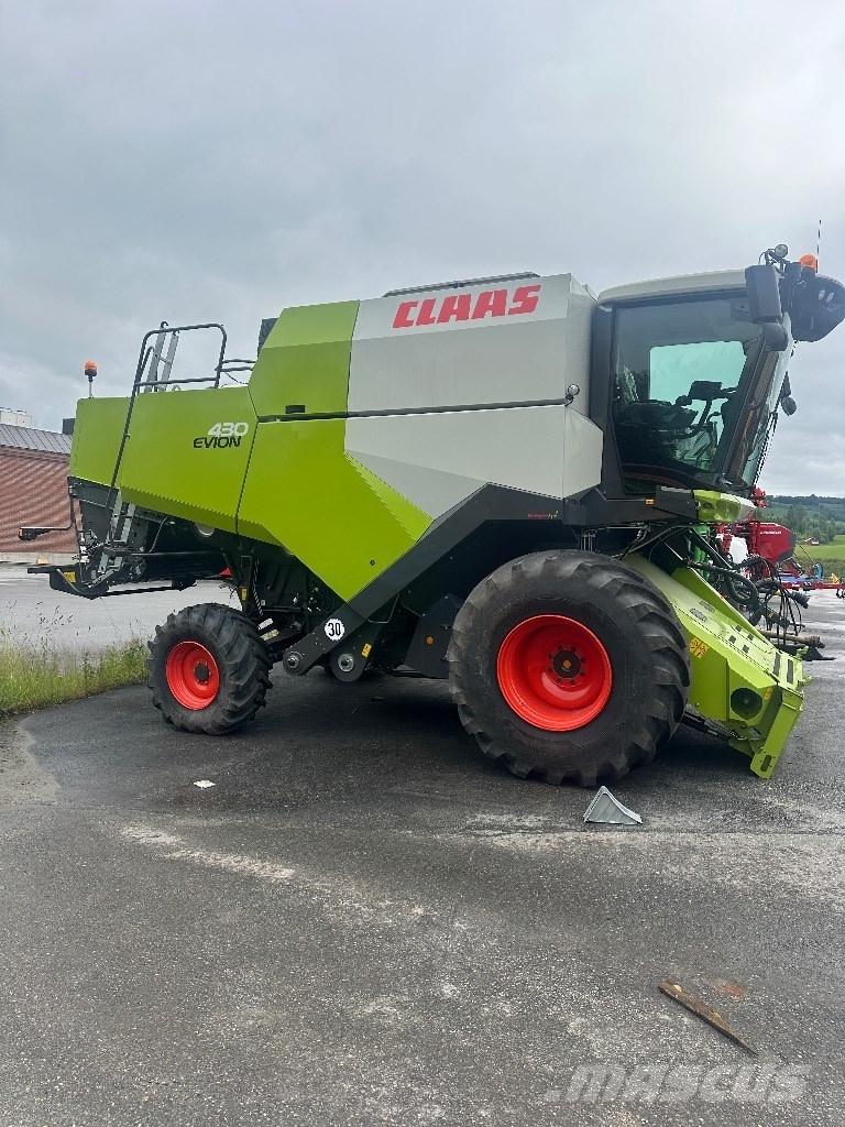 CLAAS Evion 430 联合收割机