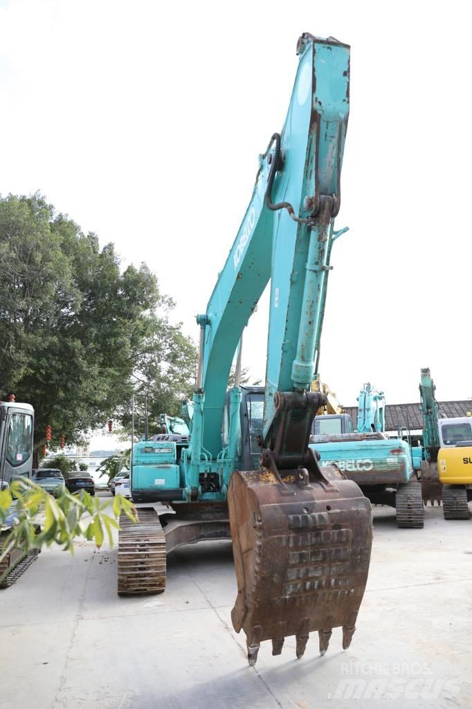 Kobelco SK 210-8 履带挖掘机