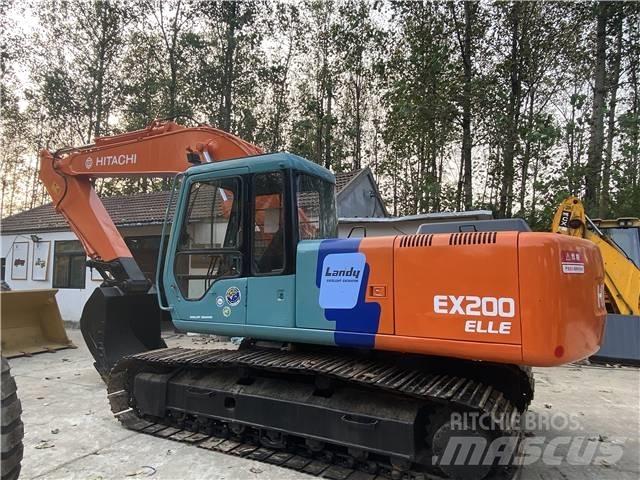Hitachi EX200-2 履带挖掘机