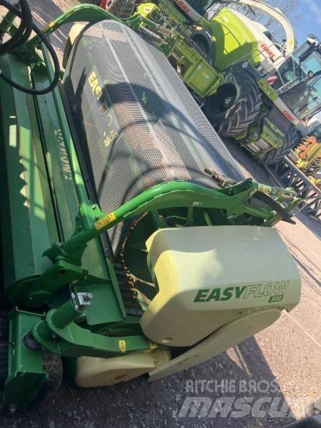 Krone BIG X 700 自走式青贮饲料收割机