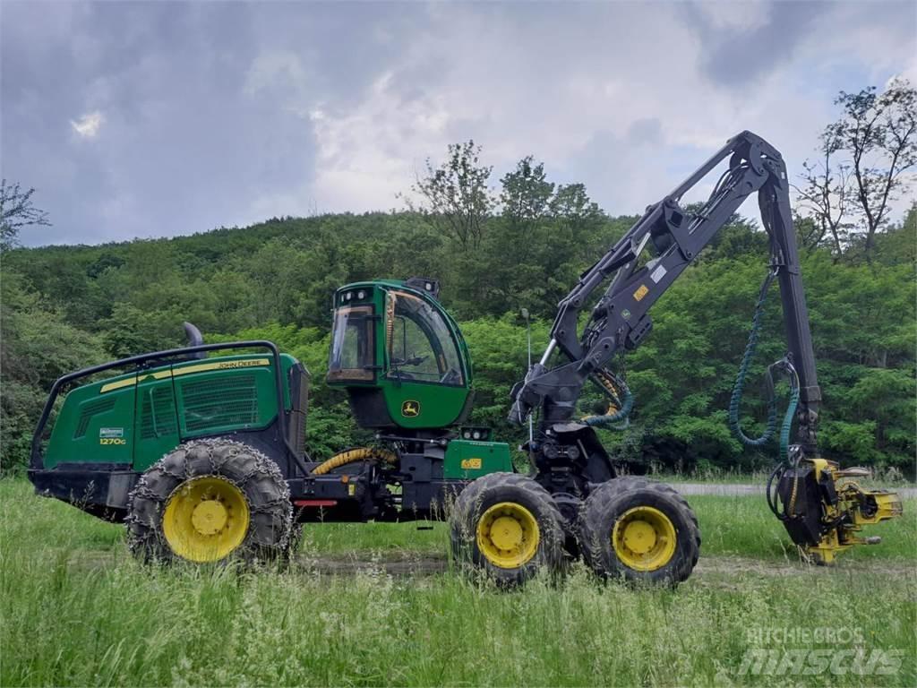 John Deere 1270 G 收割机