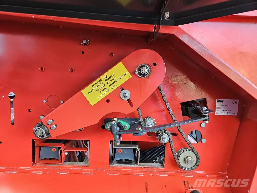 Tume Nova Combi 4000 多功能条播机