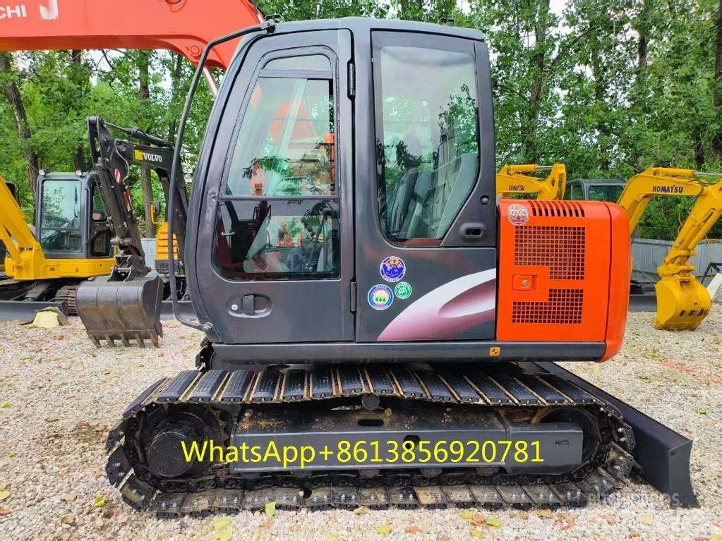 Hitachi ZX 70 小型挖掘机