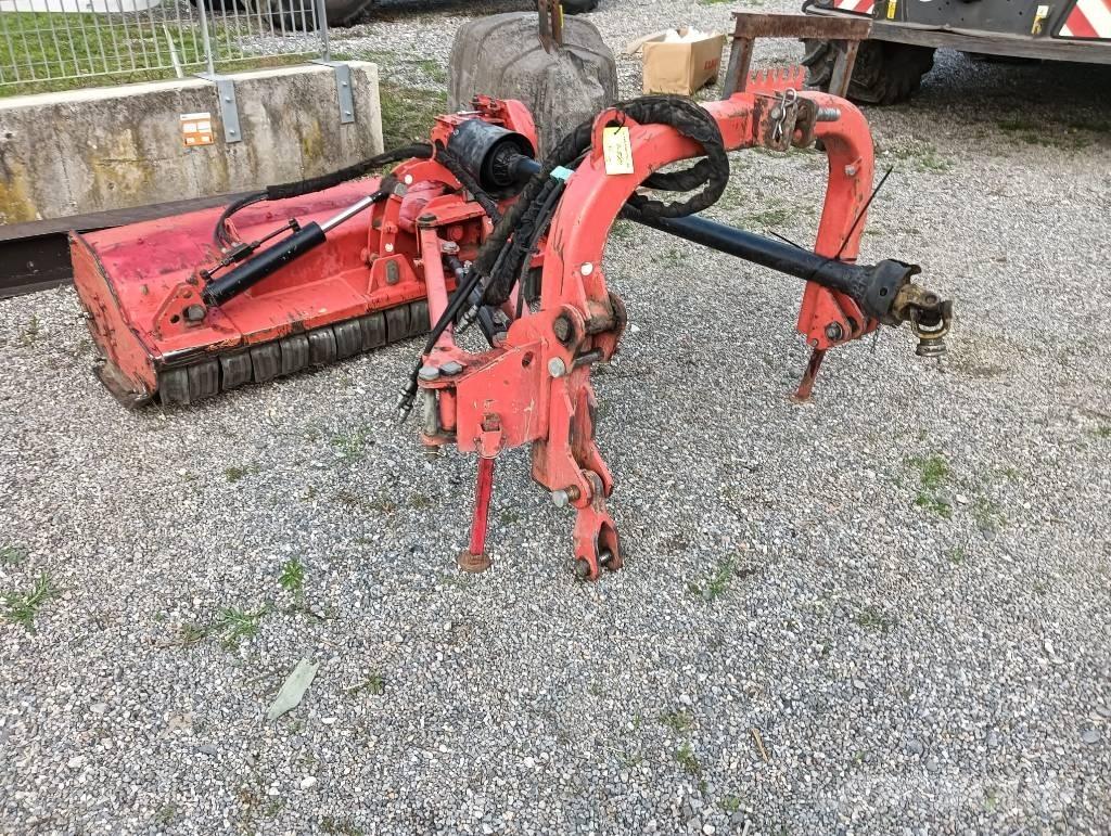 Maschio Giraffa 160 牧场割草机和切顶器