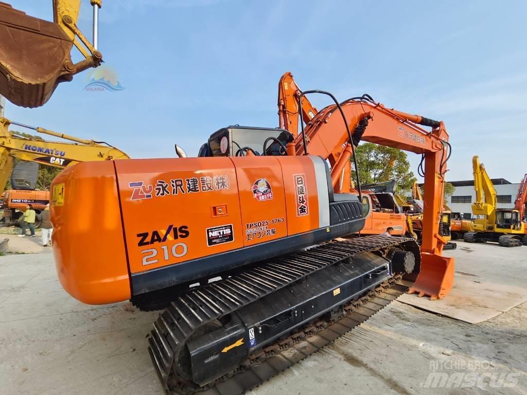 Hitachi ZX 210 履带挖掘机