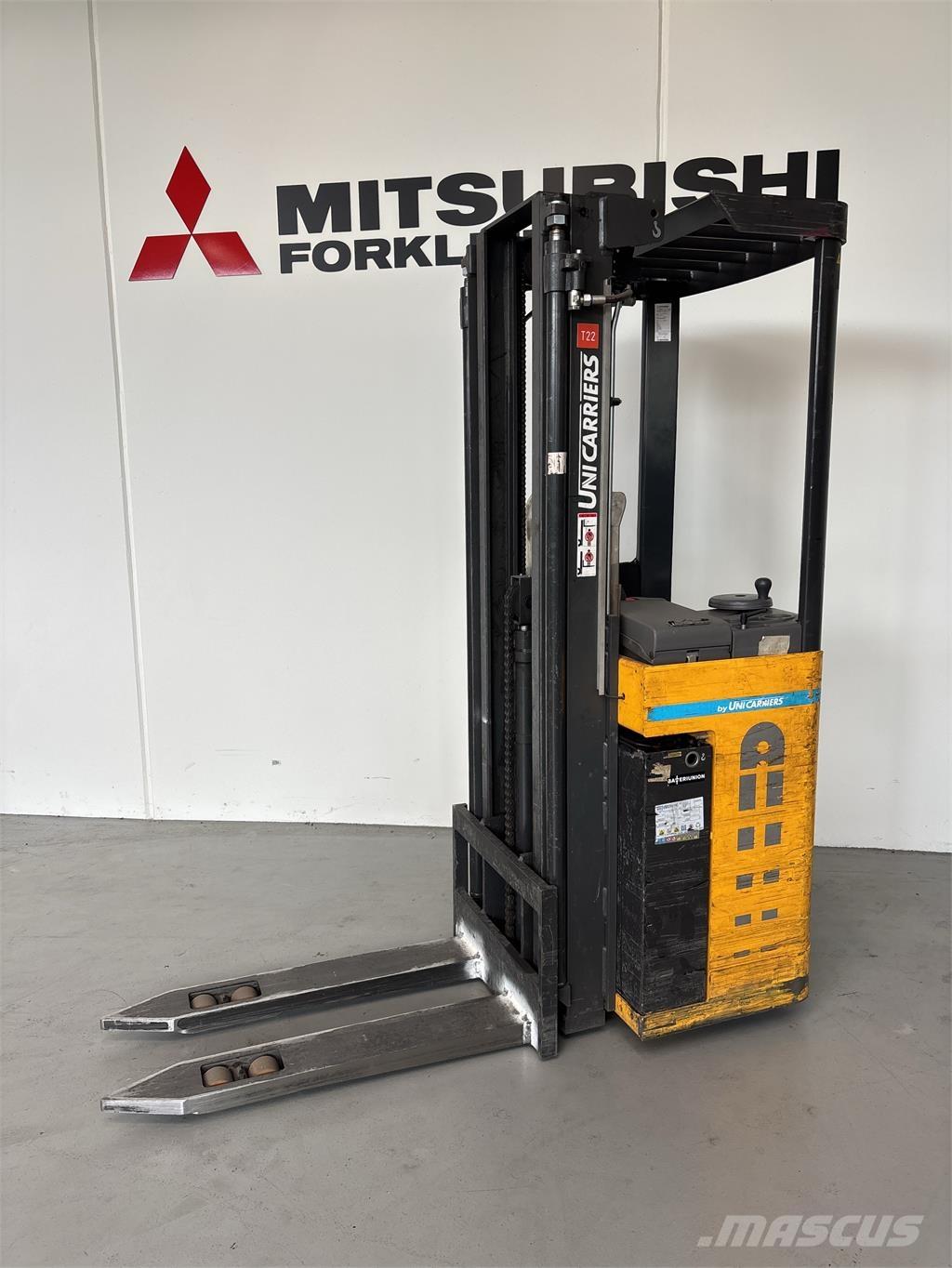 Atlet A160 行走式堆垛机