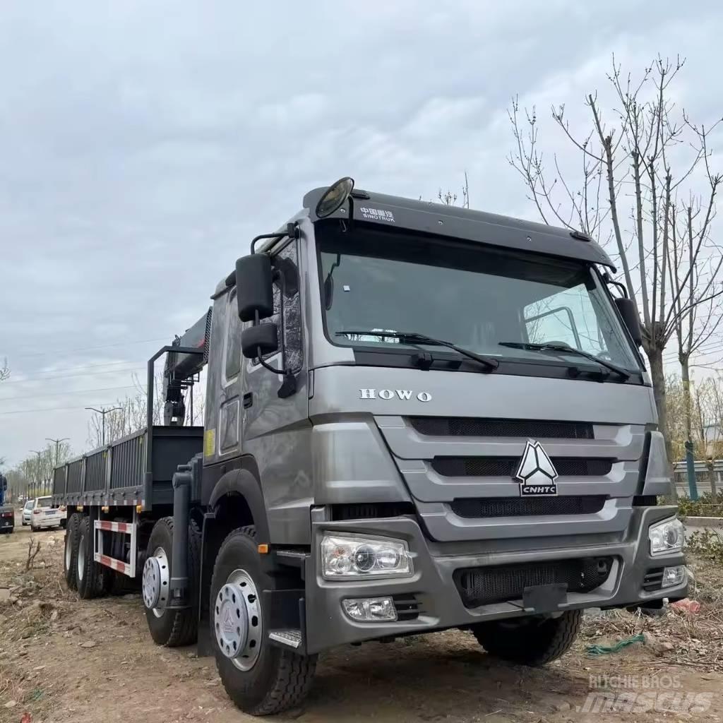 Howo 371 8x4 起重车